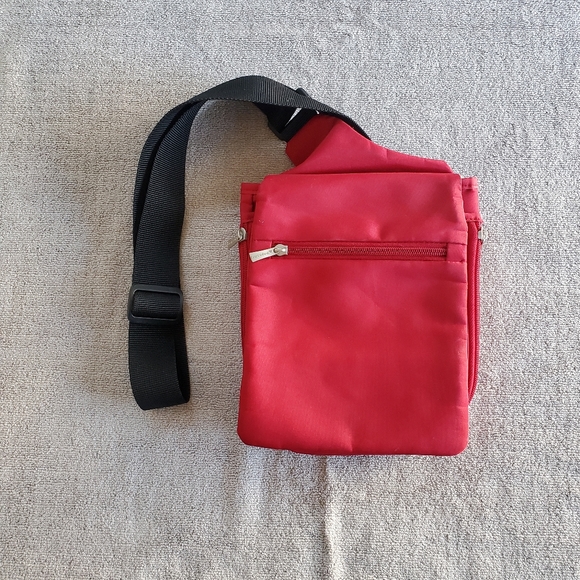 Travelon Anti-Theft Crossbody and Wallet - Picture 10 of 12